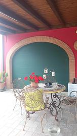 Basculante sezionale bicolore motorizzato