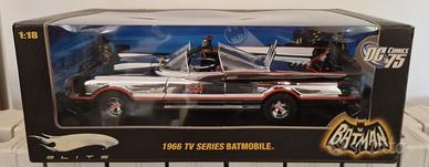 HOT WHEELS ELITE 1966 BATMOBILE CROMATA 1/18 NUOVA