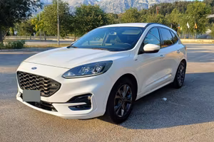 Ford Kuga St-line 1.5 ecoblue 120cv