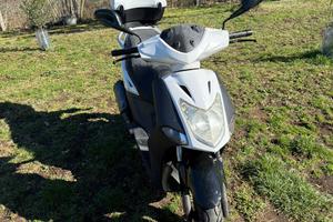 Scooter Kymco Agility 125