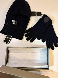 Berretto e guanti Giorgio Armani