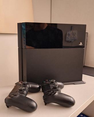 PS4 + 2 controller + Giochi