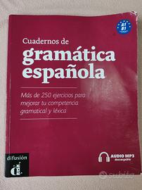 libro "cuaderno de gramática española" 