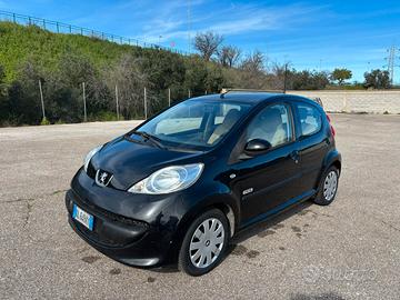 Peugeot 107 1.0 5 porte