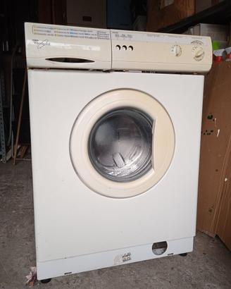 motore e pompa lavatrice WHIRLPOOL