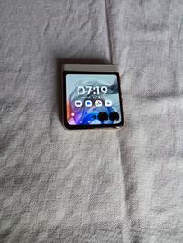 Motorola RAZR 50