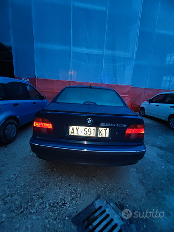BMW serie 5 525tds