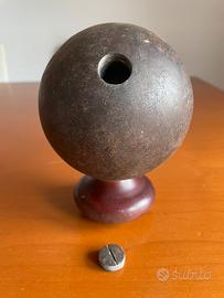 Magnifica Palla di ferro vintage/antica