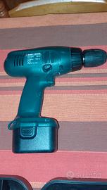Avvitatore black& Decker con punte Bosch 