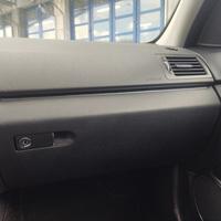 Cassetto portaoggetti MERCEDES C 220 2010