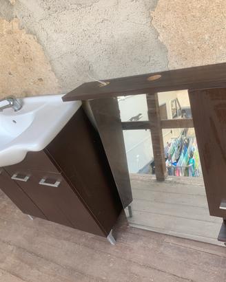 Mobiletto lavabo bagno