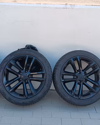 Cerchi 17" Neri 5x110 + Gomme 4 Stagioni (Opel Alf