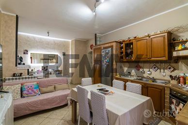 Appartamento - Gravina di Catania