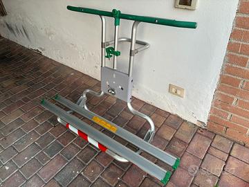 Portabici posteriore su gomma