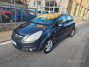 Opel Corsa 1.2 5 porte Club