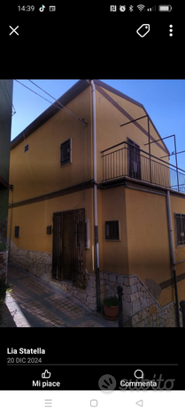 Casa in Sicilia ad agira (en)