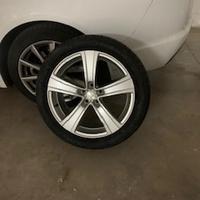 Pneumatico Delinte 245/45 R18