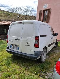 Berlingo Van autocarro 3 posti PERFETTO