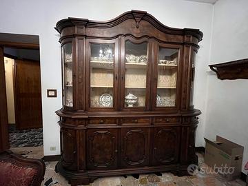 Mobile credenza in stile barocco