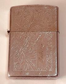 Accendino Zippo venetian