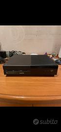 Xbox one completa di tutto + 5 giochi