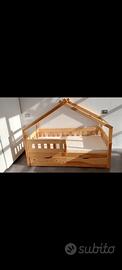 Letto doppio  a casetta capanna montessori