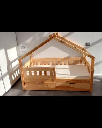 Letto doppio  a casetta capanna montessori