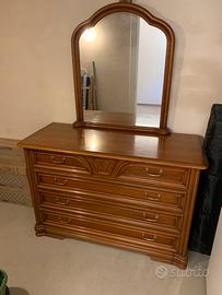 Cassettiera in legno