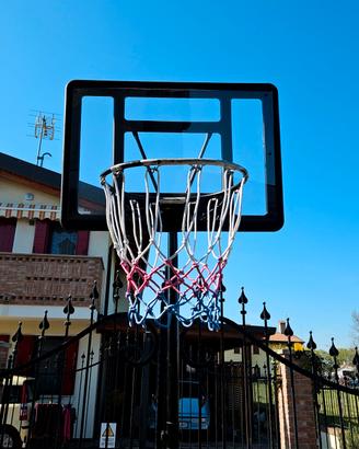 Canestro da esterno regolabile