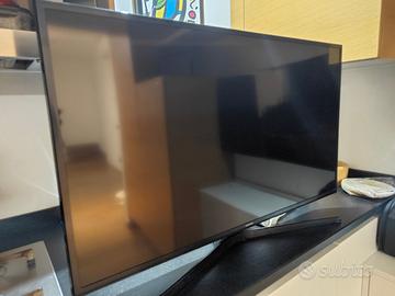 Smart TV Samsung 40" 4K Ultra HD (UE40KU6072U)