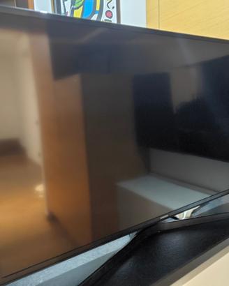 Smart TV Samsung 40" 4K Ultra HD (UE40KU6072U)