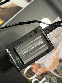 Caricatore Nikon MH-18a - Batteria Nikon