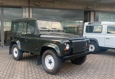 Defender 90 Autovettura