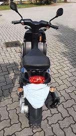 Scooter Peugeot Ludix Blaster 50