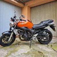 Yamaha FZ6