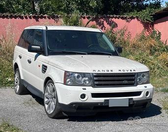 Auto Range Rover Sport HSE TDV6S