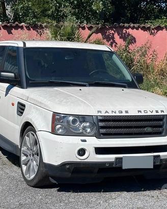 Auto Range Rover Sport HSE TDV6S