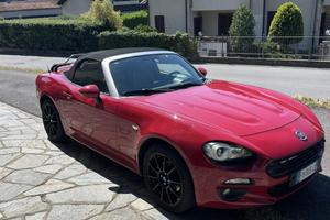 FIAT 124 SPIDER LUSSO