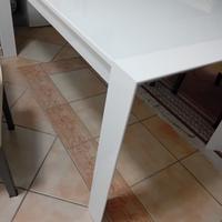 Tavolo vetro bianco
