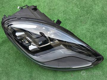 PORSCHE PANAMERA 971 FULL LED Faro Fanale Destro D