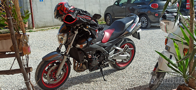 Suzuki GSR 600 yoshimura