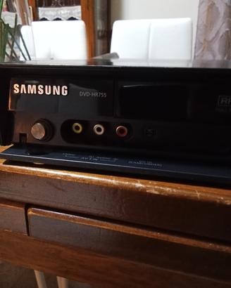 Samsung DVD - HR755  Lettore-registratore DVD
