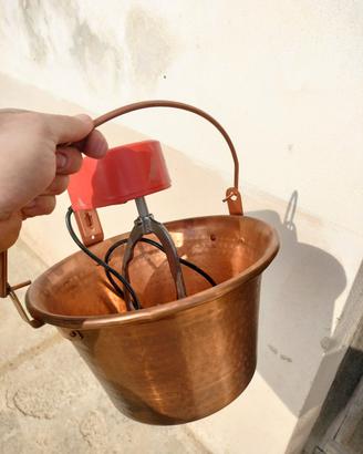 pentola in rame antica vintage