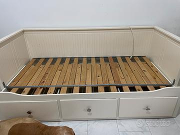 Divano letto Ikea Hemnes
