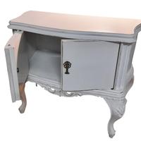 Comodini d'antiquariato chippenale Barocco 2 ante