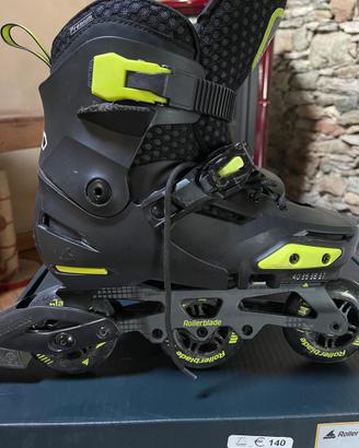 Rollerblade n. 37-40 e Protezione