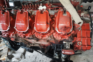 Motore pompa e altro Iveco turbostar 190/48