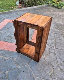 Tavolo da appoggio, sgabello o porta legna