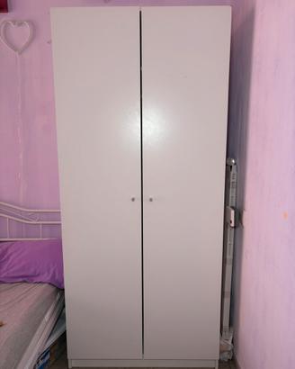 Armadio a due ante per cameretta