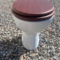 Sanitari da bagno Wc dolomite tritatutto